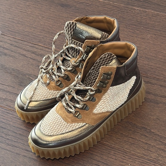 Voile Blanche Eva Hike High-Top Sneakers in Brown and Tan Size 37/7 - Picture 1 of 6